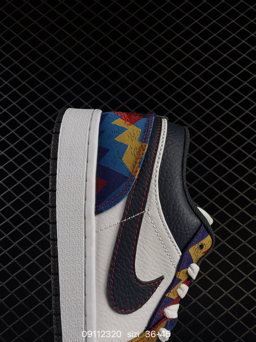 Nike Air Jordan 1-IQ5321-121